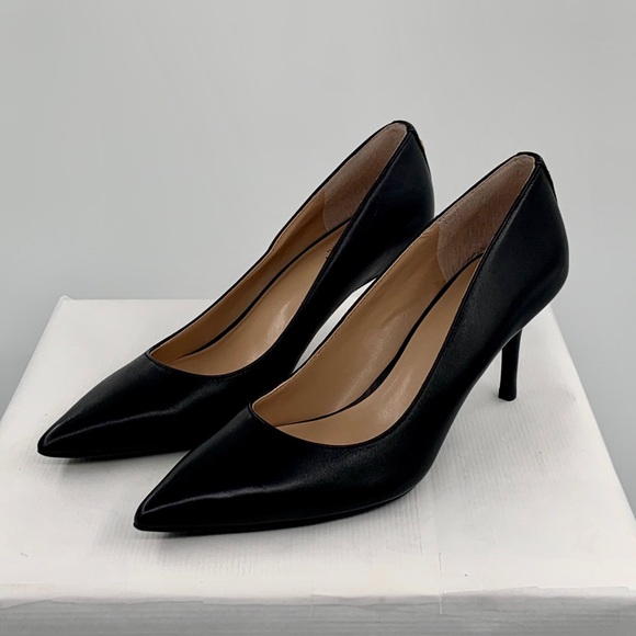 NWT Lauren Ralph Lauren Women’s Black Leather Point Toe High Heel Shoes - Picture 8 of 13